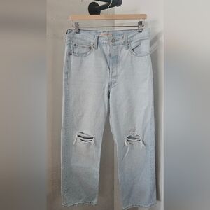 Levi's Ribcage Straight Ankle Distressed Light Wash Jean